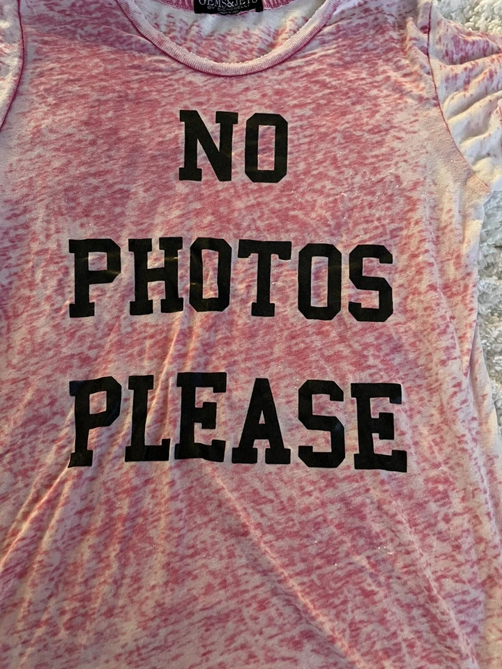 Gems & Jets de Signorelli niñas talla Camiseta rosa 10 "Sin fotos por favor". Divertido Foto 3 de 4