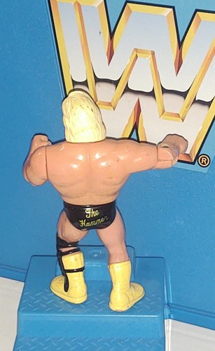 WWF Hasbro Greg The Hammer Valentine Figura de Lucha Libre 1991 WWE - Imagen 3 de 3