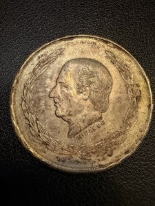 1953 Mexico Silver 5 Pesos Hidalgo 0.720 Silver Coin. R317