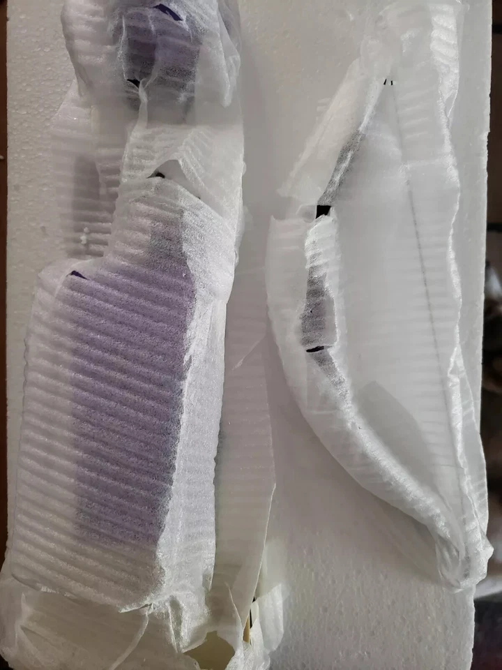 SIDESHOW 漫威档案套装夏威夷弓比例复制品雕像带盒复仇者半身像 — 第 3/3 张图片