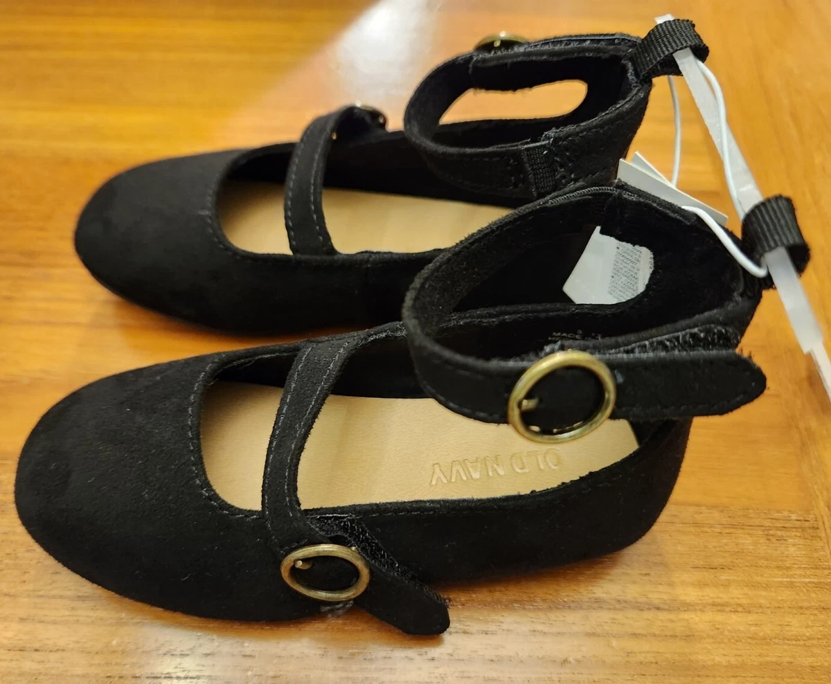 Navy shoes with clearance strap