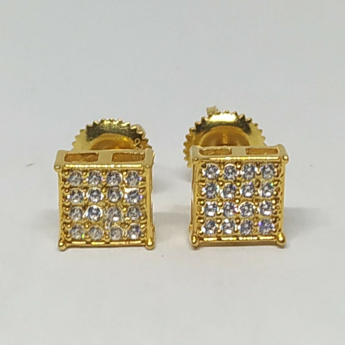 Boucles D'oreilles Carrées Homme - Or Jaune 10 Carats, Diamants, Fermoir Vissé, Neuf Avec étiquettes