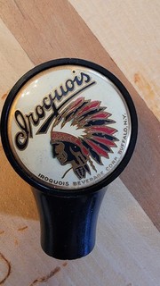 Vintage 1930's Iroquois Beer Ball Knob Buffalo NY. Nice Condition!
