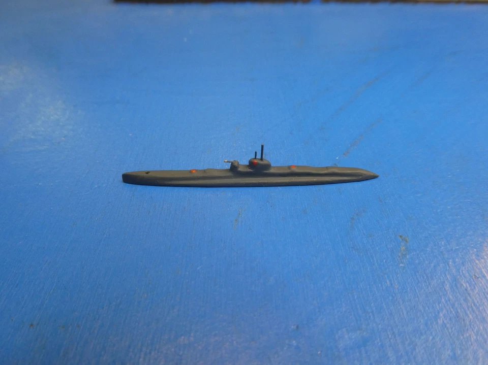 U-Boot L-Klasse (GB) in 1:1250 Hersteller HDS Nr. M. 32 - Bild 2 von 2