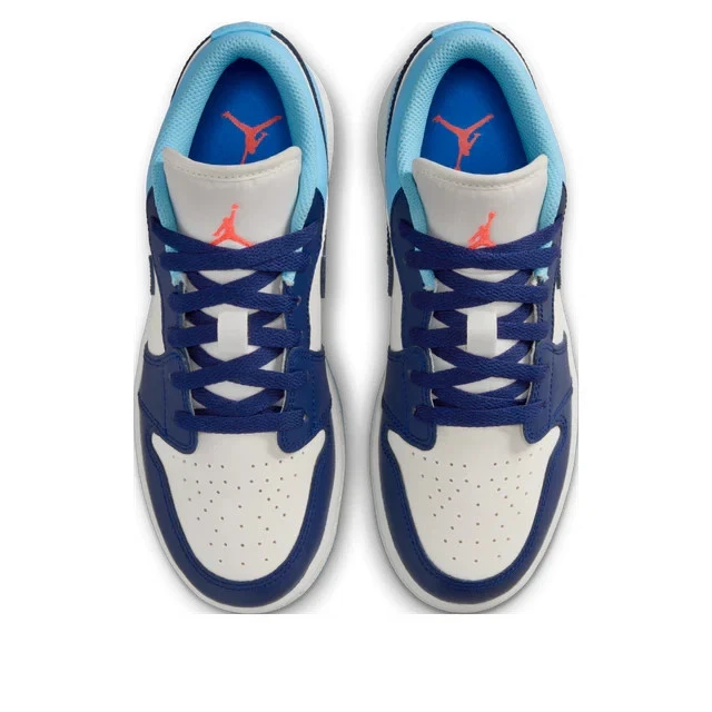 553560-149 Air Jordan 1 Low 'Sail Blue Chill' escuela primaria Foto 4 de 4