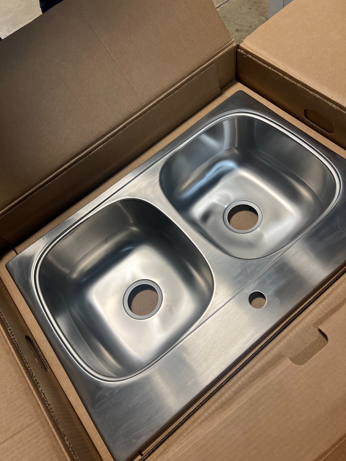 Sterling Holland Drop-in 33-in x 22-in Stainless Steel Double Bowl 18 Gauge KIt