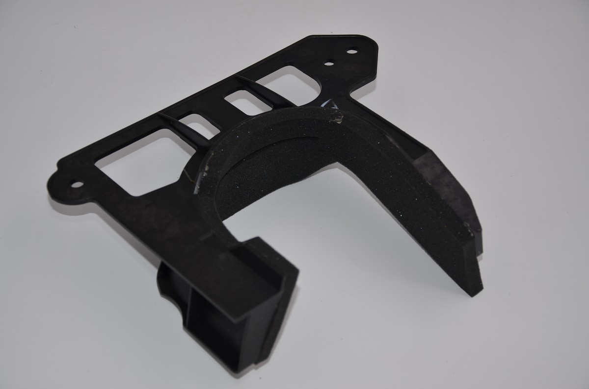 0EM Front Right Wheel Arch Liner Drive Shaft Cover For Audi A4 A5