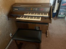 piano keyboard