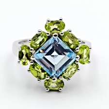 Sterling Silver 925 Blue Topaz  Green Peridot Ring Size 7
