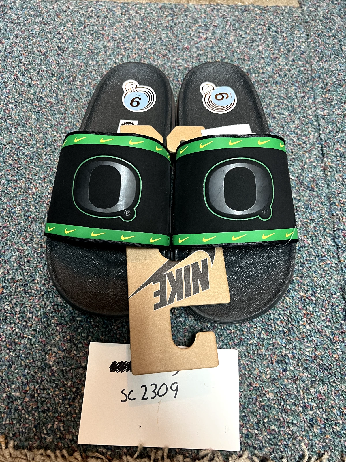 Sandali Nike Offcourt Slides Oregon Ducks uomo taglia 9 NCAA calcio nuovi