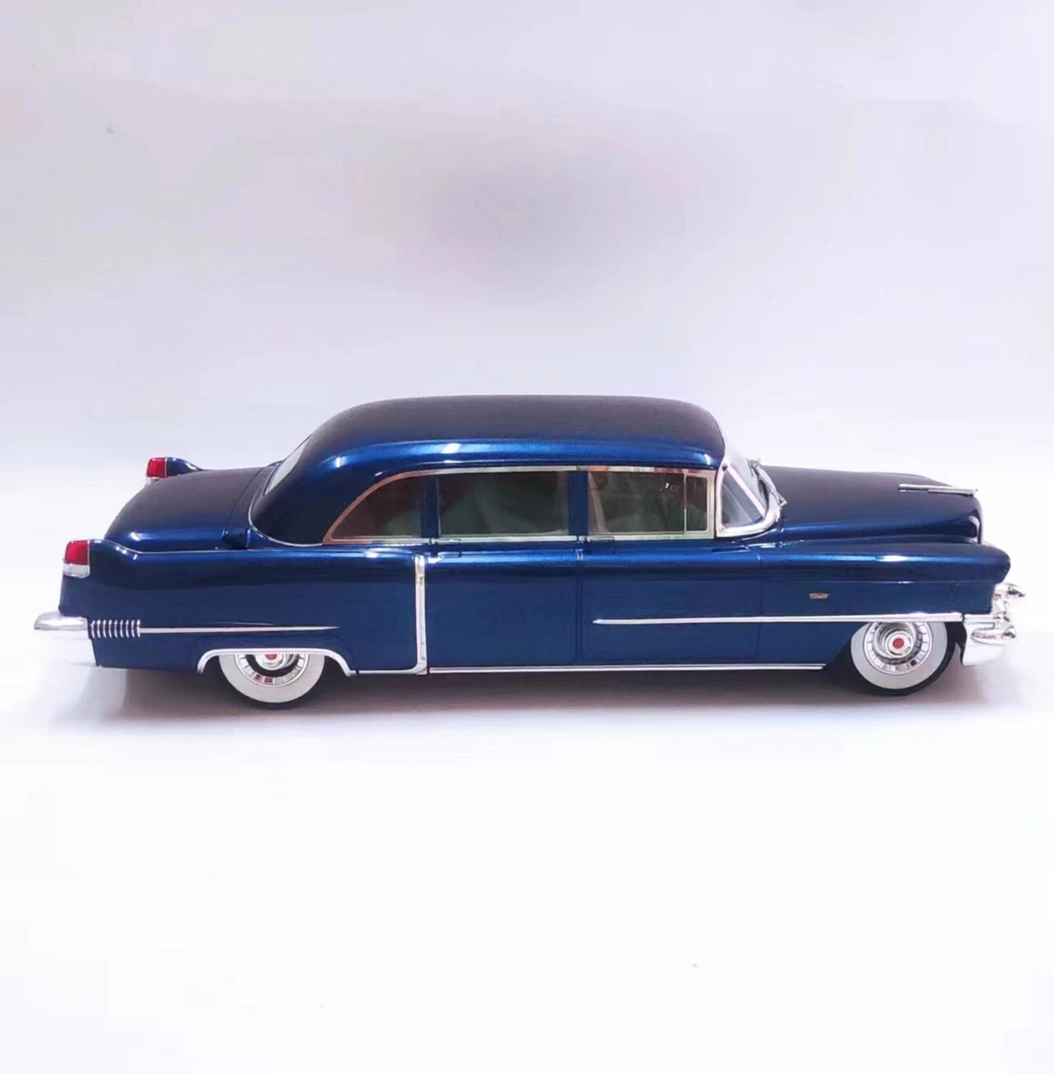 Cadillac 1:18 Scale Diecast Limousines for sale | eBay