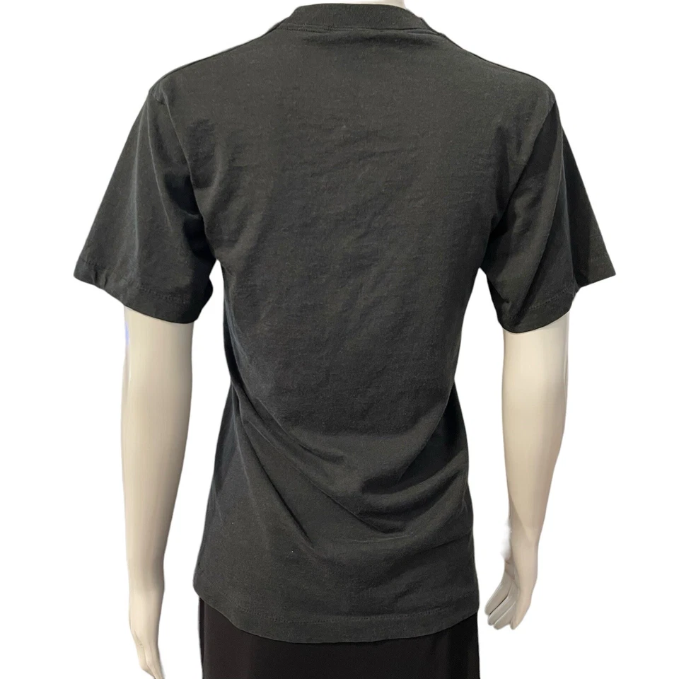 Camiseta Top De Colección Nashville Music Hecha en EE. UU. Talla Pequeña Puntada Única Negra Foto 3 de 4