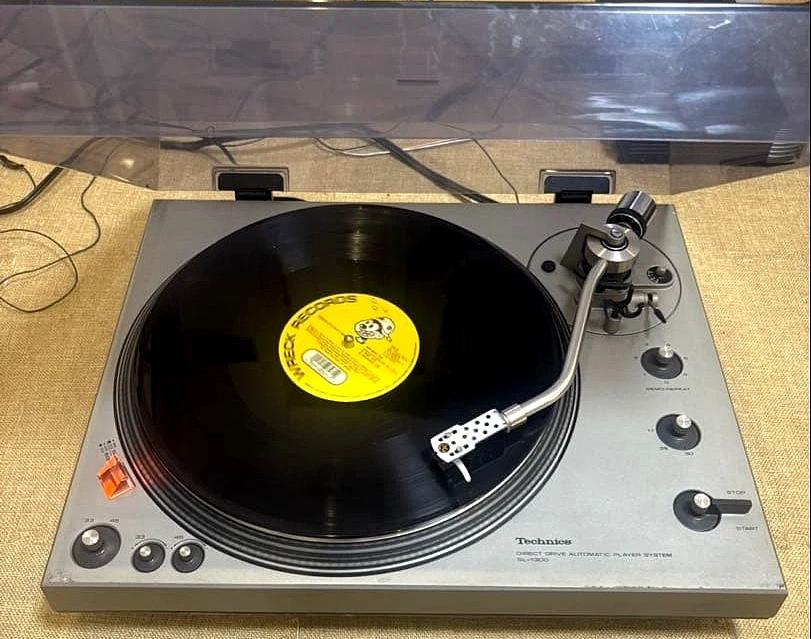 Technics Sl 1300 for sale - eBay