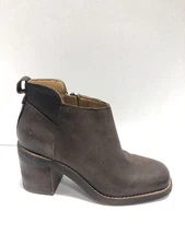 Crown Vintage Women’s Hashel, Brown Ankle Booties, Size 6.5 M
