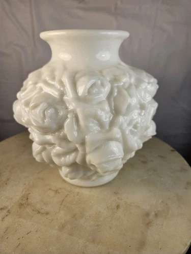 Antique Imperial Glass Gaudy Rose Or Bella Rosa Milk Glass Vase