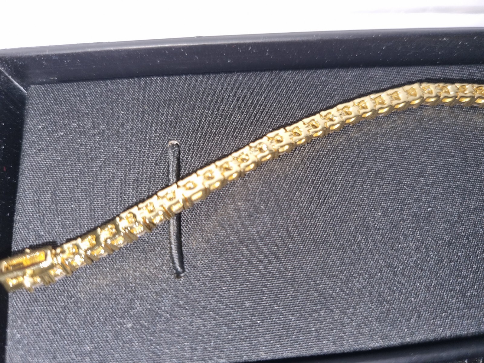 Picture 4 of 9