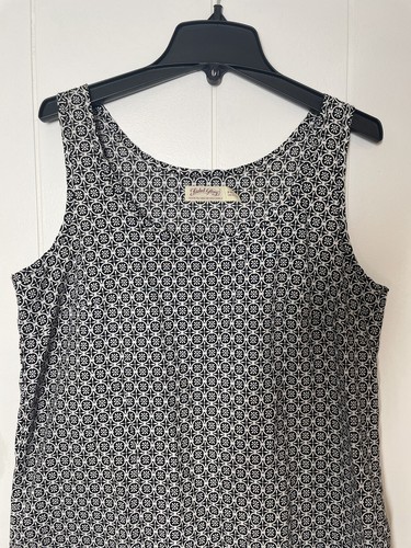 Faded Glory Top Women’s Size Small 4-6 Tank Lightweight Scoop Neck Black & White - Picture 2 of 9