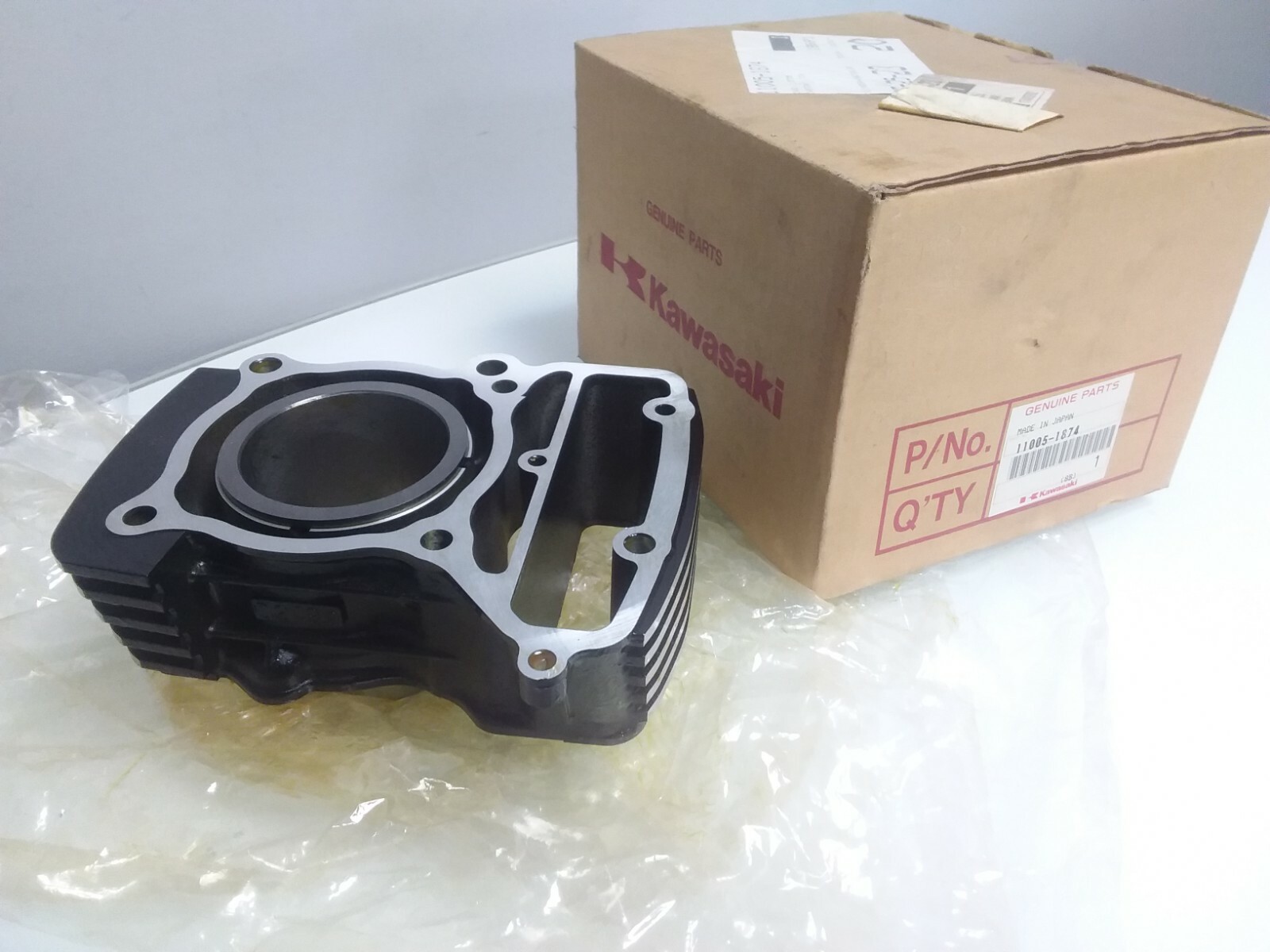 Cylindre arrière d'origine Kawasaki Eliminator 250 V régulation thermique optimale