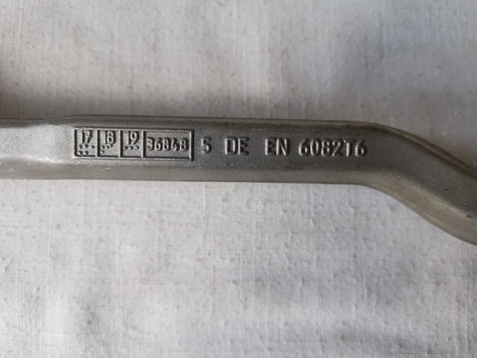 BMW Front Control Arm (F22/F30/F31/F32/F33/F34) Left Hand Side - 31 12 6 854 727 - Image 2 of 4