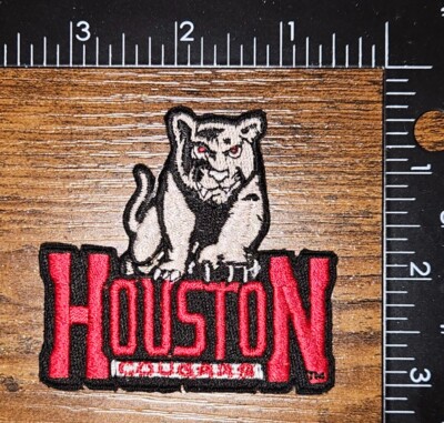 University of Houston Texas Cougars NCAA Division 1 Football Team Iron On Patch