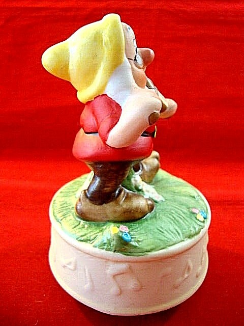 Vintge 1986 Disney Snow White & 7 Dwarfs 'DOC' 50th Anniversary Schmid Music Box