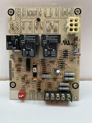 Armstrong R40403-003 Furnace Control Circuit Board Used 1138-83-1002A