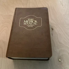 1982 The Merck Manual of Diagnosis and Therapy - 14th Edition Hardcover Indexed