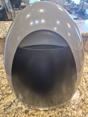 Eye-Vac Home Stationary Touchless Vacuum in Silver EYEVAC EVH Never Used