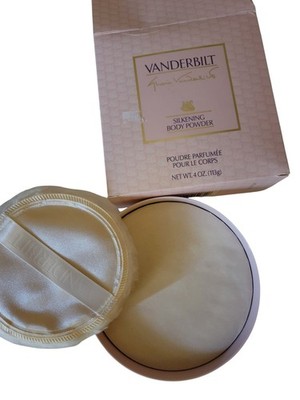 Vanderbilt Silkening Body Powder 4oz Sealed w/Powder Puff & Box New 