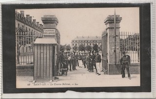 Lot 29 cpa MILITARIA Casernes Militaires FRANCE animées