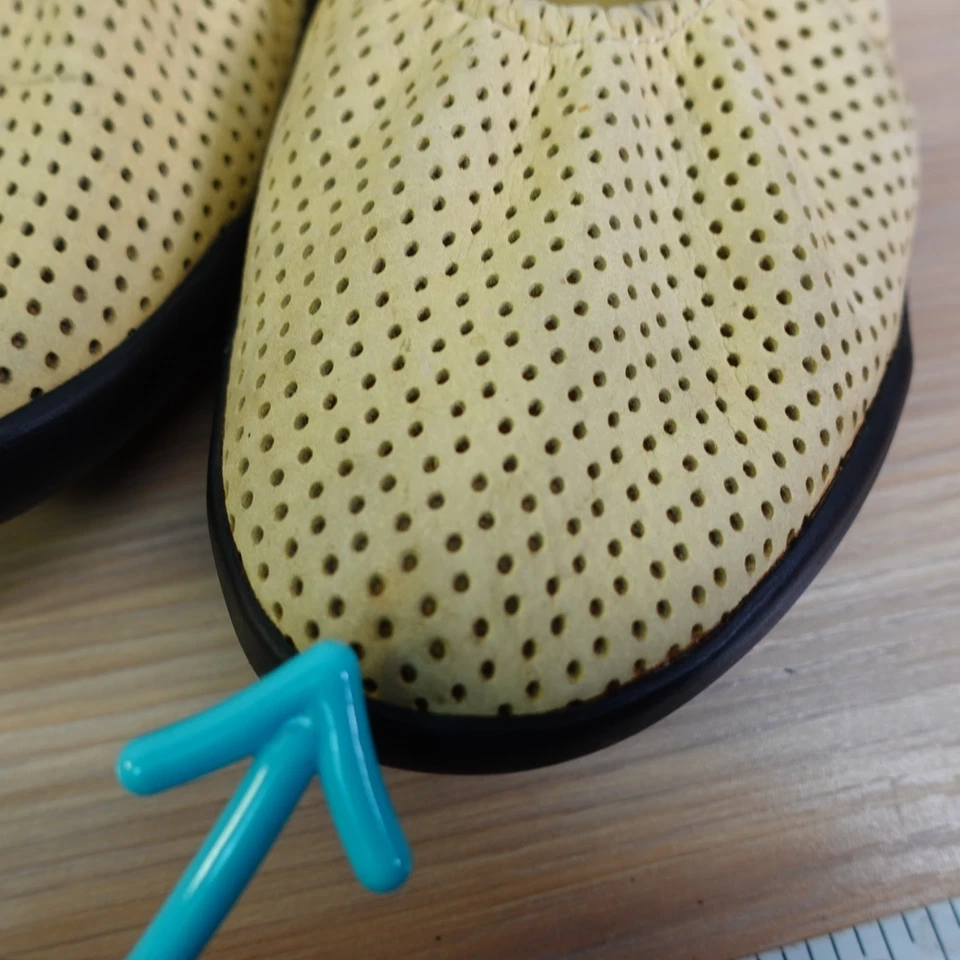 ARCHE Ballerina Lilly Flats Womens 8 M Yellow Perforated Leather Slip On FRANCE - Image 4 of 4