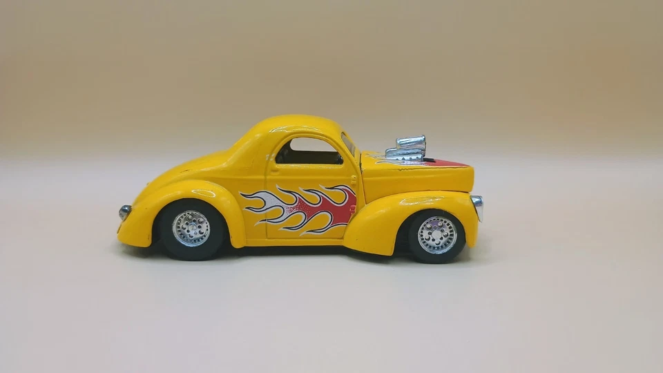 Hot Rods Majorete Willys 41 1/32 Made in France Race Car Model - Image 4 of 4