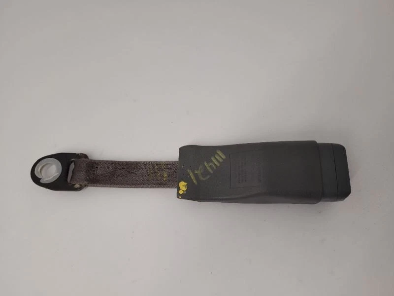 05-11 DODGE DAKOTA RH Seat Belt Front Bucket Seat Passenger Buckle  Foto 4 de 4