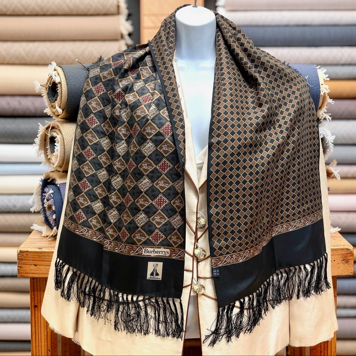 25+ Burberry Silk Scarves & Wraps for Women with Vintage for sale