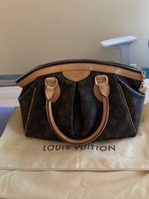 Louis Vuitton Zip Messenger Bags for Women for sale | eBay Louis Vuitton Zip Messenger Bags for Women for sale | eBay