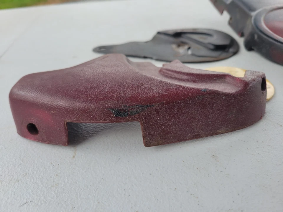 82-92 Chevrolet GMC K5 Blazer Jimmy Camaro S10 Asiento del conductor izquierdo Tapicería Fabricante de equipo original Foto 3 de 4