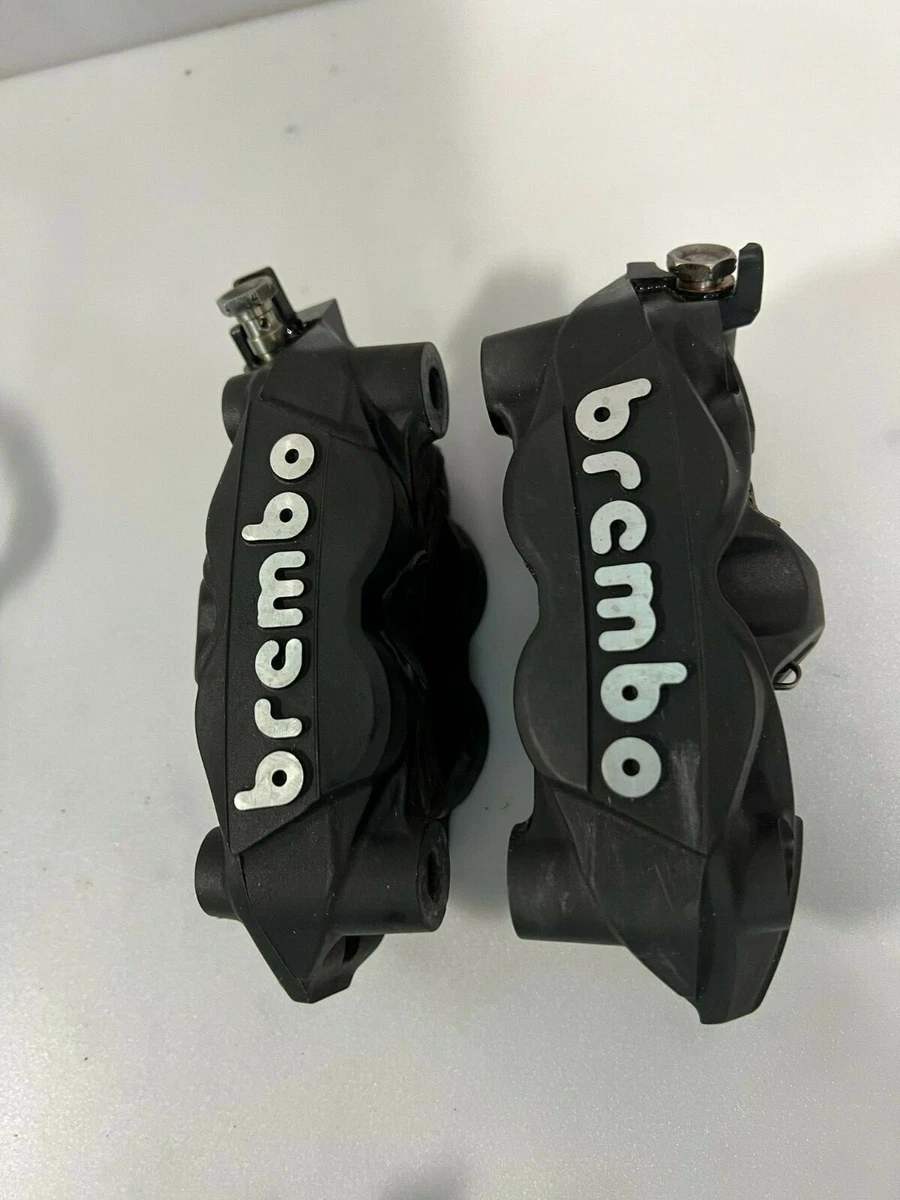 17 24 Suzuki GSXR 1000 FRONT RIGHT AND LEFT BREMBO BLACK BRAKE