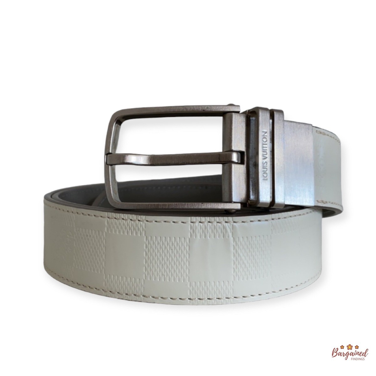 LOUIS VUITTON ホワイトレザーベルト 凸部12mm Louis Vuitton Men's Off-White Monogram Empreinte LV Initials