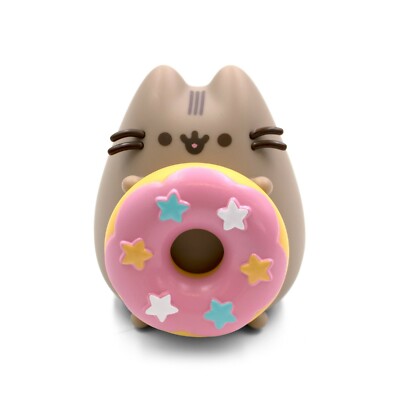 Pusheen Box Exclusive vinyl figure - Pusheen with donut (Winter 2020)