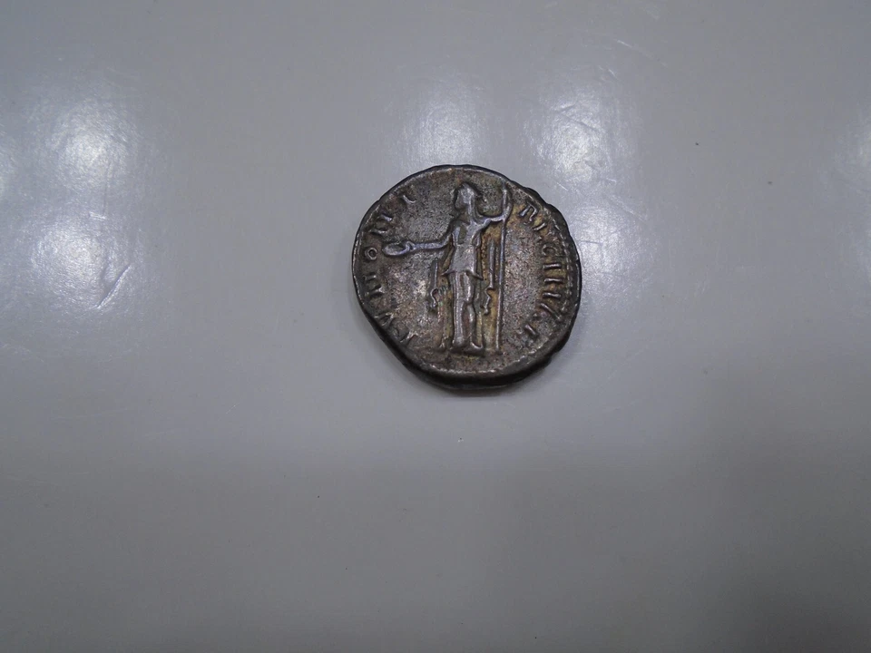 Roma Imperial Sabina 137 AD AR Denario RIC.395a Foto 3 de 3