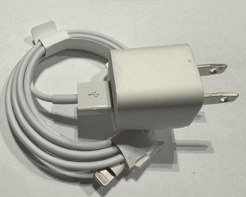 Apple USB-A Power Bock and USB-A to Lightning Charging Cable - White - 第 1/3 張圖片