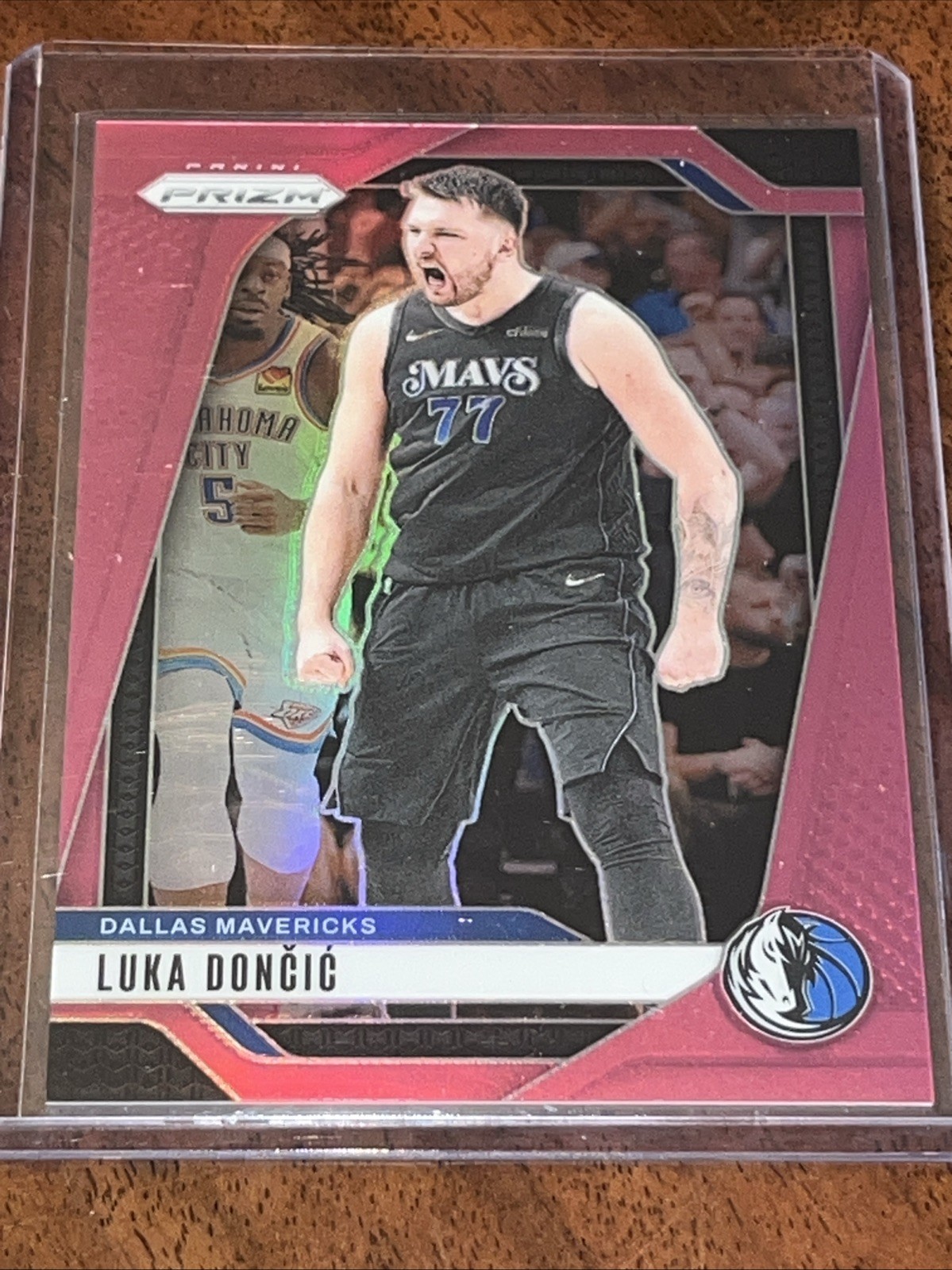 2024-25 Panini Prizm Luka Doncic #89 Pink Prizm /249 Parallel Lakers Mavericks