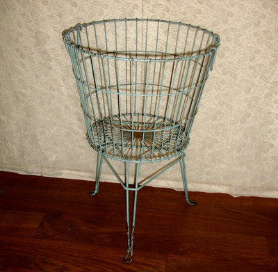 Vintage Wire Laundry Room Basket w/Handles and Stand Shabby Robin's Egg Blue