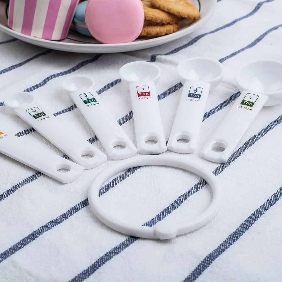 Fox Run 6-Piece Plastic Measuring Spoon Set White (4826) - Image 4 of 4