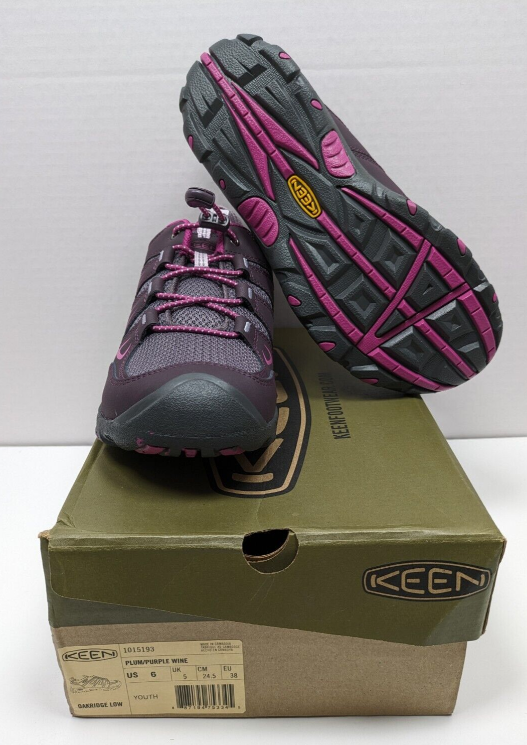 NUOVE scarpe da trekking Keen Oakridge Low Youth taglia 6 bambino grande prugna viola vino Keens nuove con scatola