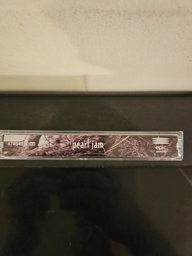 PEARL JAM Vs. 1993 CASSETTE TAPE EDDIE VEDDER GRUNGE HARD ROCK CLASSIC - Picture 5 of 6