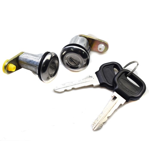 Door Lock Pair For Mazda 626 RX-7 B2200 B2600 Ford Festiva Courier BE32-76-210 - Picture 7 of 7