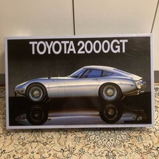 Fujimi Toyota 2000GT Enthusiast Model 1/16 10117-RC117-3800 Car Model Kit New