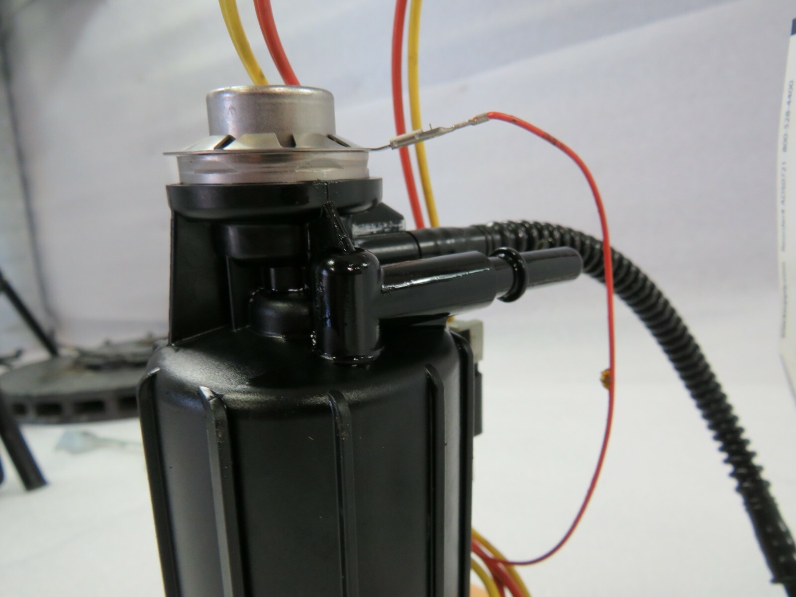 Ferrari California, Fuel Pump, Used, P/N 237260