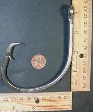 24/0 HD 39965 Circle Hooks 2 pcs Shark Swordfish Halibut